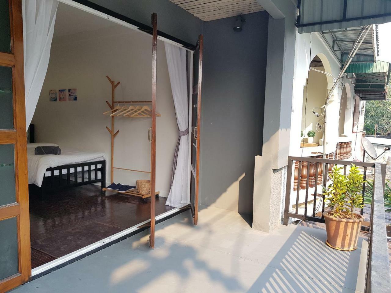 Piyanattha House Villa Chiang Mai Dış mekan fotoğraf