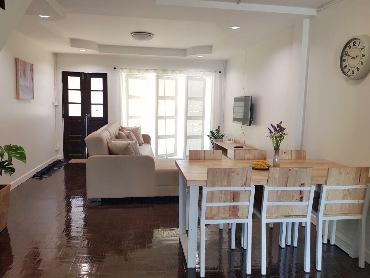 Piyanattha House Villa Chiang Mai Dış mekan fotoğraf