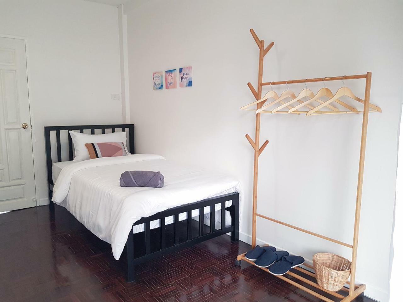Piyanattha House Villa Chiang Mai Dış mekan fotoğraf