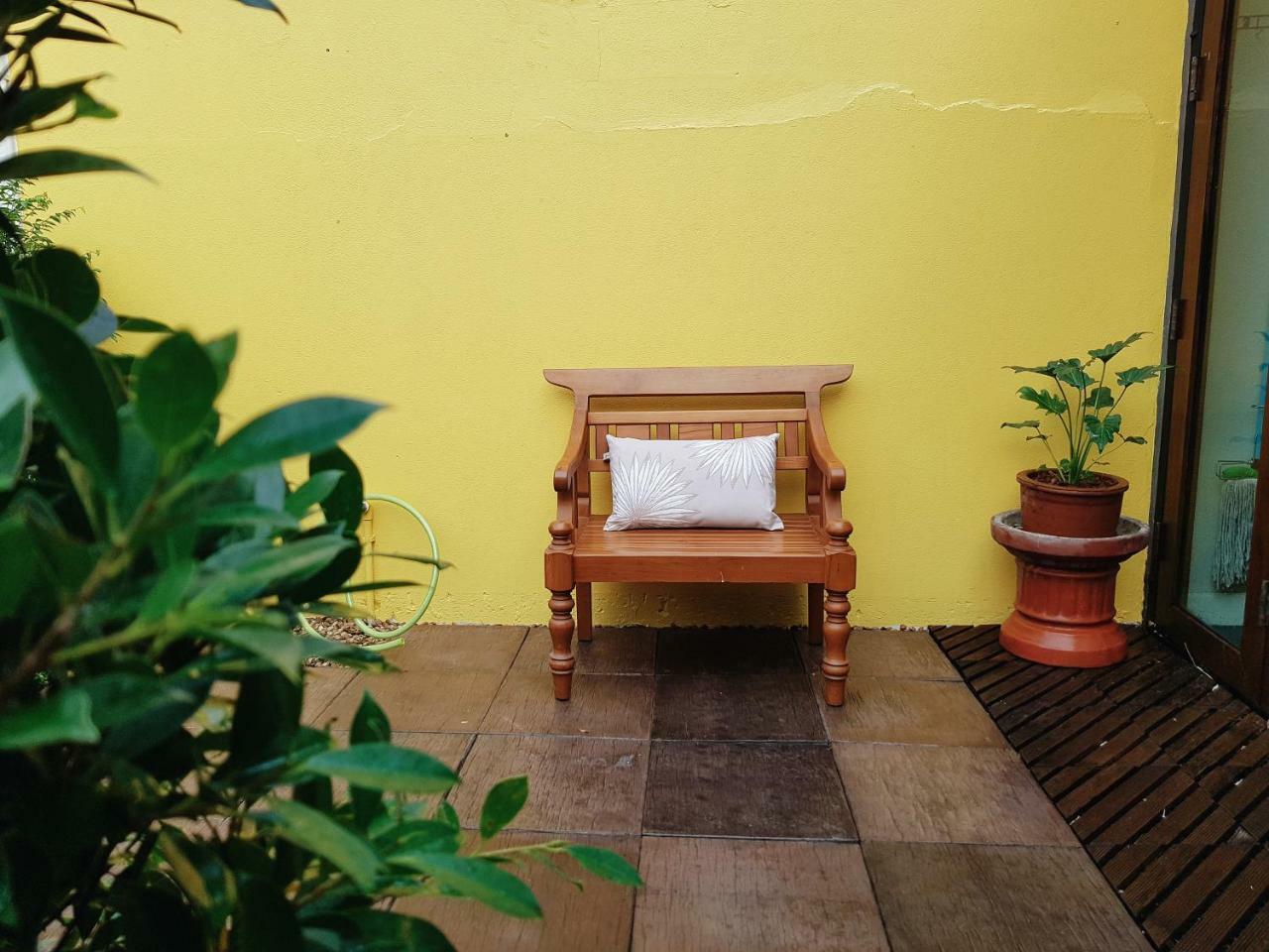 Piyanattha House Villa Chiang Mai Dış mekan fotoğraf
