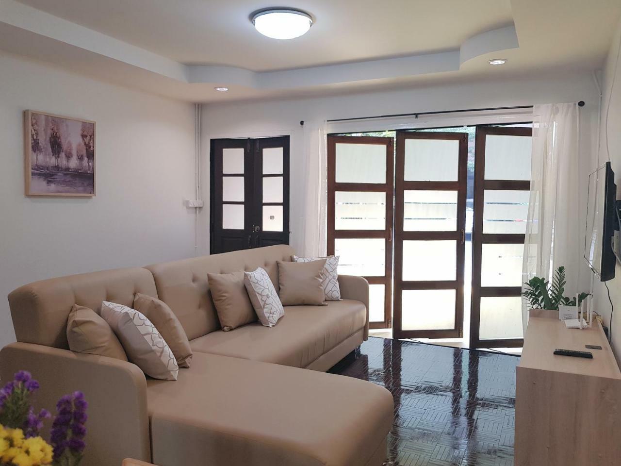 Piyanattha House Villa Chiang Mai Dış mekan fotoğraf