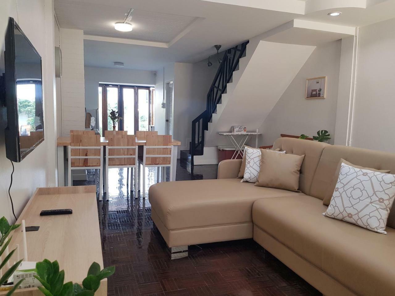 Piyanattha House Villa Chiang Mai Dış mekan fotoğraf
